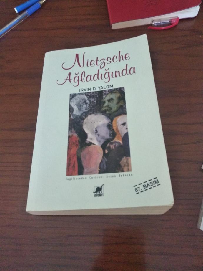 Son zamanlarda satın alıp bayıldım dediğiniz kitaplar hangileri?