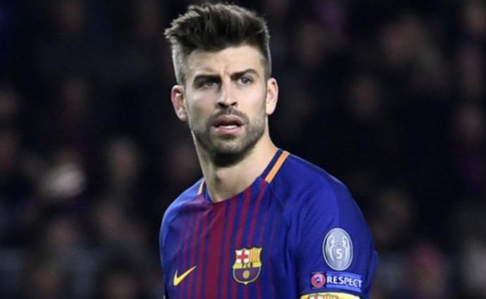 Chiellini mi daha iyi Pique mi?
