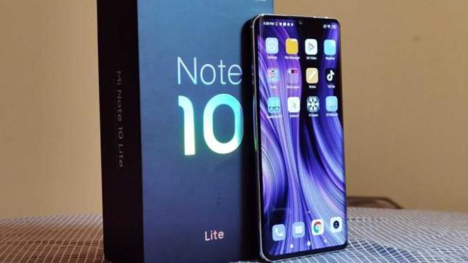 Xiaomi Mi Note 10 Lite nasıl bir akıllı telefon, fiyatına göre alınabilecek akıllı telefon mu?