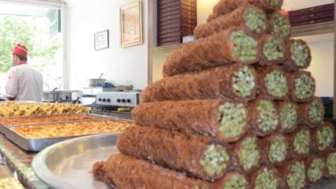 Baklaya Antep mi yoksa Halep tatlısı mı?