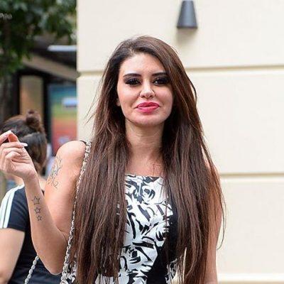 Karsicinsde hangisini tercih edersiniz cirkin bir yüz güzel fizikmi güzel yüz cirkin fizikmi birini secmek zorunda kalsaniz?