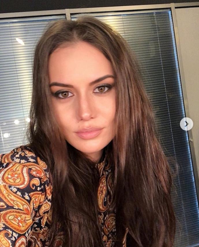 Dünya da Fahriye Evcen den daha güzel bir kadın var mıdır sizce?