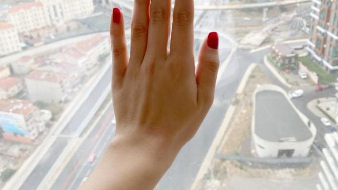 Artık erkeklerin de oje sürme zamanı gelmedi mi 🤪🤪🤪?