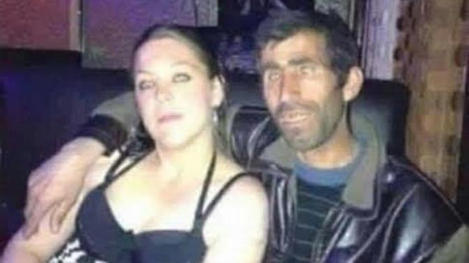 At hırsızı erkekler güzel kızları kendine nasıl aşık edebiliyor?