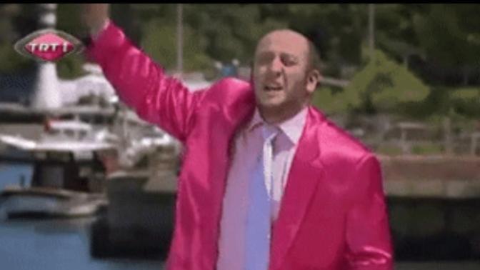 “O gemi bir gün gelecek” Beklediğiniz biri yahut bir şey var mı?