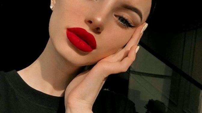 Bu kız güzel mi sizce? NNasıl?