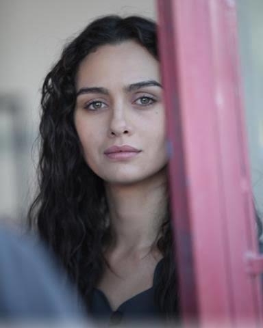 Birce Akalay güzel mi sizce?