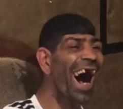 2 gün sonra nişanım var ama henüz kiminle nişanlanacağıma karar vermedim kiminle nişanlanayım sizce?