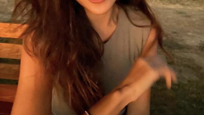Hande Erçel mi daha güzel Bensu Soral mı?