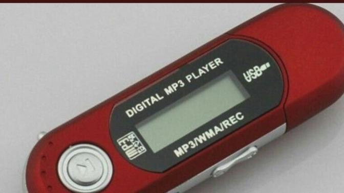 MP3 player  ya da  kaset çalar gördüğünüzde aklınıza gelen ilk şarkı nedir?