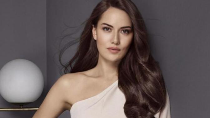 Sizce Neslihan Atagül mü Fahriye Evcen mi Daha Güzel?