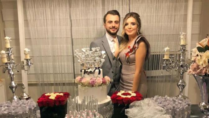 Kız isteme töreninde toplu saç mı yoksa düz fön mü daha uygun olur?