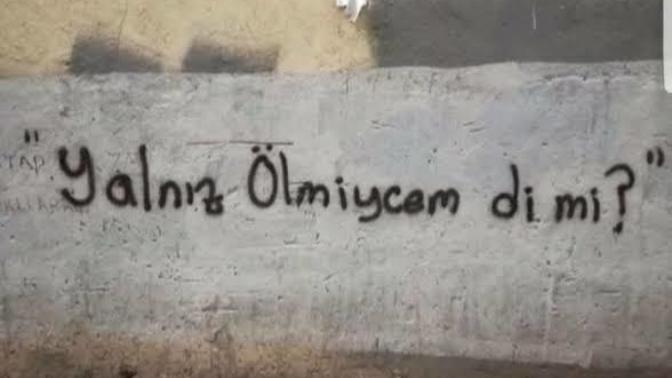Yalnız yaşamak, yalnız, kimsesiz kalmak ve yalnız ölmek sizi de ürkütüyor mu?