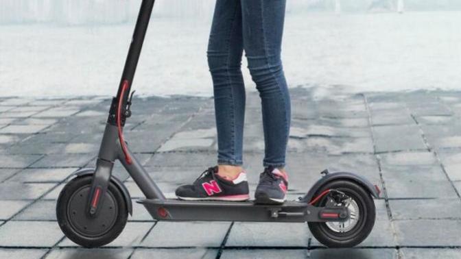 Elektrikli scooter kullanmak için 18 yaş sınırı getirilecek! Ne düşünüyorsunuz?