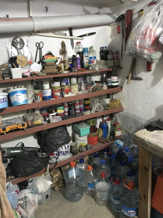 Aranızda marangoz veya marangozluk işlerinden anlayan var mı?