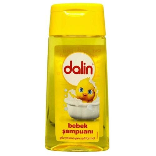 Sinem Kobal’ın kızının adı belli oldu. Ünlü oyuncu kızına “Lalin” ismini koyacak. Yeni moda isimler hoşunuza gidiyor mu?