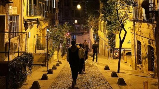 Şehrinizin hangi semtinde gece vakti gezmek sakıncalıdır🤔😄?