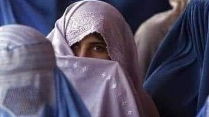 Afganistan'da kadınların isimlerinin olmaması hakkında ne düşünüyorsunuz?