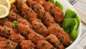 Çiğ köfte mi, mercimekli köfte mi, kısır mı?