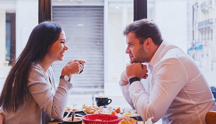 Bir Kadınla İlk Yemekte Ne Yenir? Nereye Götürülebilir?