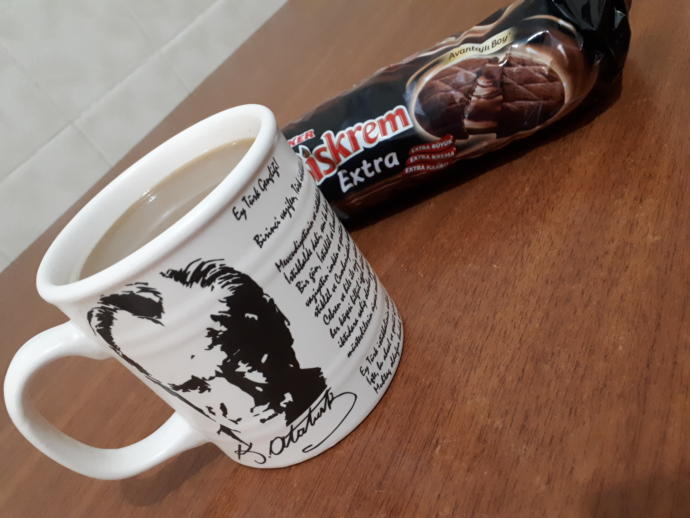 Sebebsizde içeriz zalim