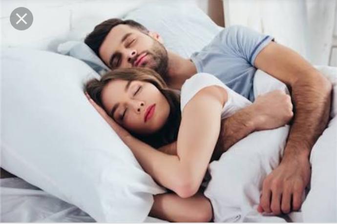 Eşiniz gece sizi birden uyandırıp gündüz tartışırken soramadım soruları sorcam kalk dese tepkiniz ne olur?
