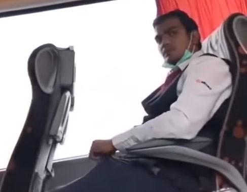17 yaşındaki kıza bakarak mastürbasyon yapan muavin kameraya alındı! Metro Turizmi tercih ediyor musunuz?