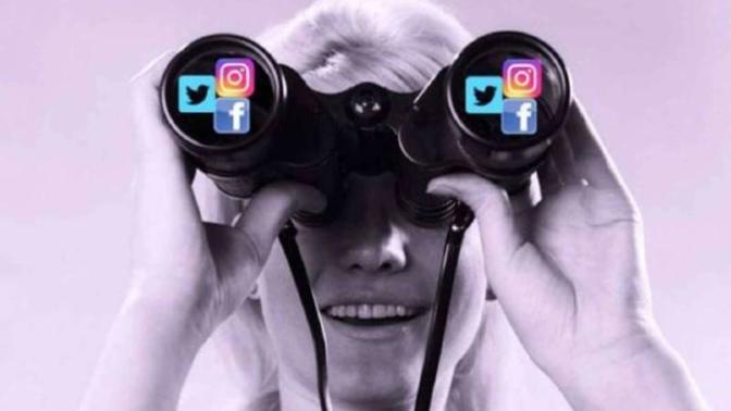 Sevgilisini stalk yapanlar güven eksikliğinden mi yapıyor?