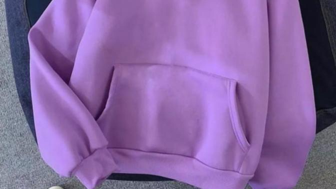 Su tarz uygun fiyatli sweat shirtleri nereden bulabilirim?