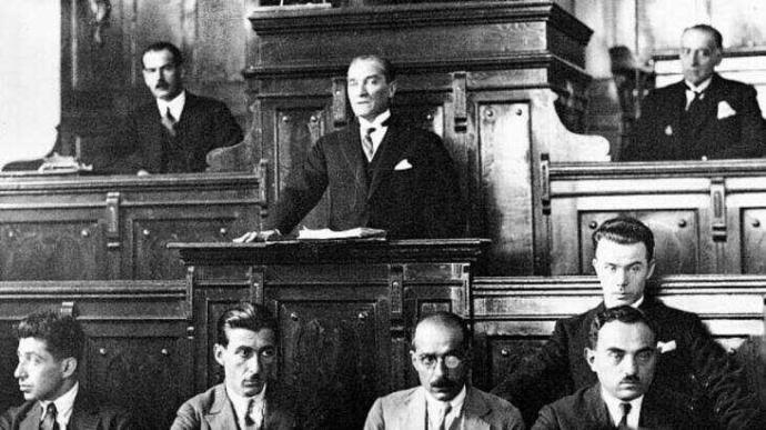 29 Ekim Cumhuriyet Bayramı’nda #İyikiCumhuriyet diyoruz! Sizin iyi ki dediğiniz neler var?
