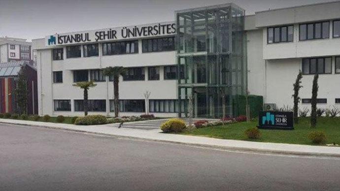 Şehir Üniversitesi battı 😃😃😃😃?
