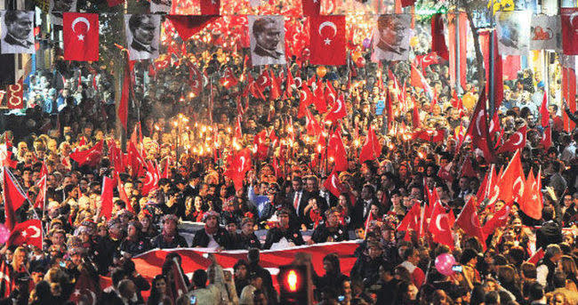 Bugün 29 Ekim Cumhuriyet Bayramı, bu bayramı pandemi olmasa nasıl kutlamak isterdin?