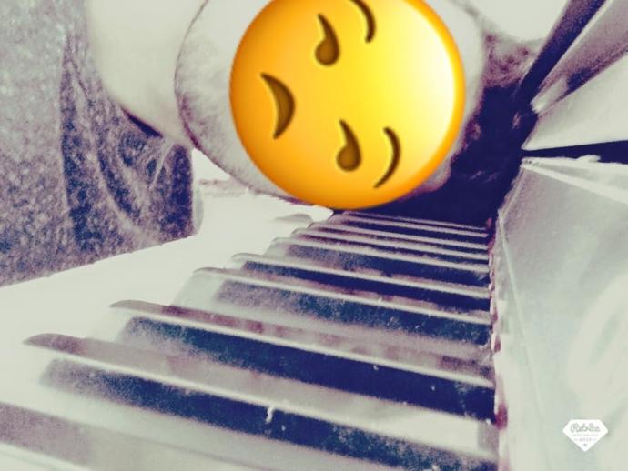 Enstrüman çalan veya çalmaya merakı olan var mı?