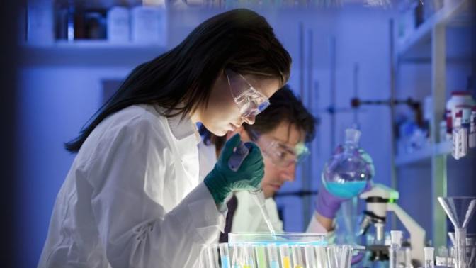 Moleküler Biyoloji ve Genetik iş imkanları nelerdir? Maaşları ne kadar?