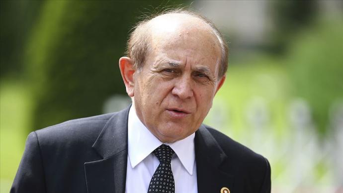 Koronavirüse yakalanan AK Parti eski milletvekili Prof. Dr. Burhan Kuzu vefat etti. Burhan kuzuyu nasıl bilirdiniz?