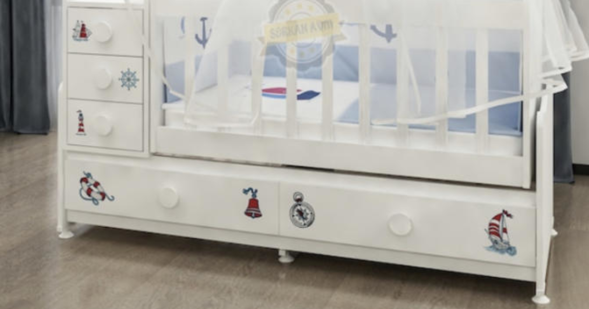 Bebek için mobilya yatak mı, park yatak mı önerirsiniz