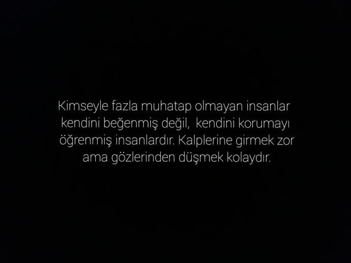 İnsanlarla fazla muhatap olmayan kişiler toplumda neden egolu biriymiş gibi görülür?