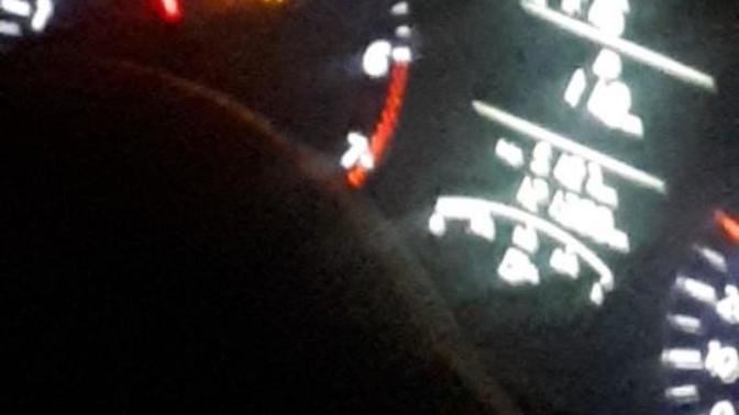 Arabada yanan sarı ışık ne anlama geliyor?