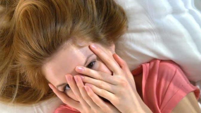 20 yaşındayım. Fazla istekliyim. Cinsellik yaşamak istemiyorum. Bu azginliktan nasıl kurtulacağım :( ?