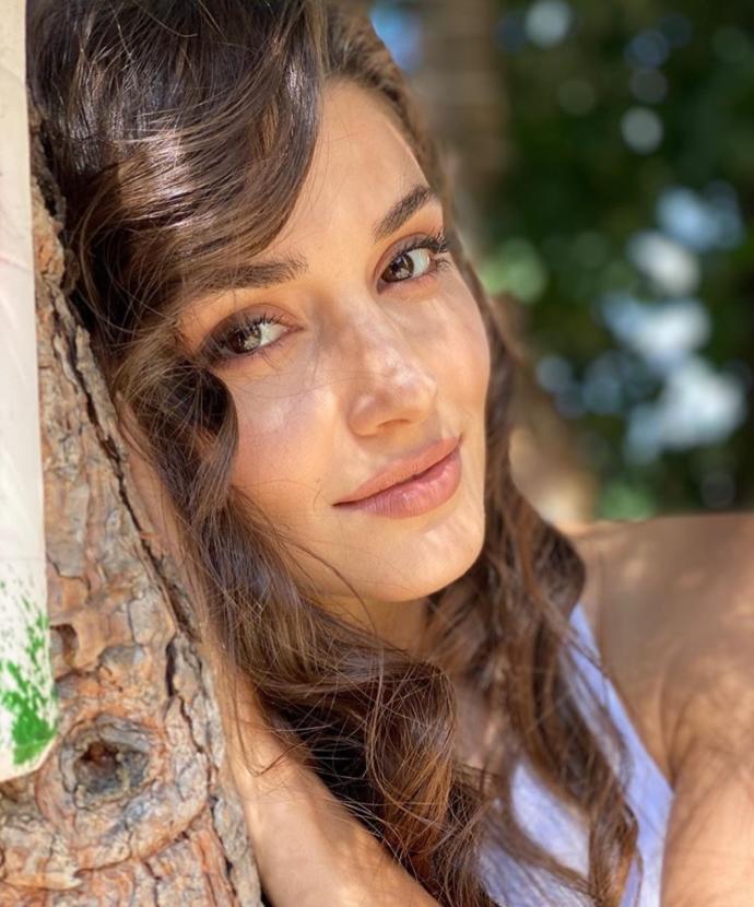 Gülşen Bubikoğlu mu daha güzel Hande Erçel mi?