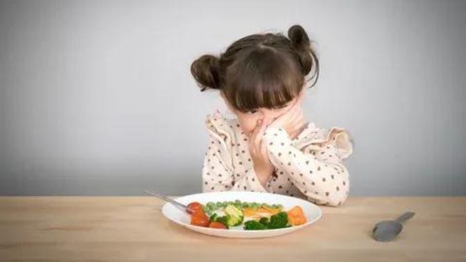 Çocuğum Yemek Seçiyor! Yeme Alışkanlığını Nasıl Düzene Sokabilirim?