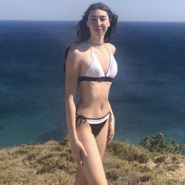 16 yaşında seçilen Miss Model güzeli Ceyda Toyran hakkında ne düşünüyorsunuz?