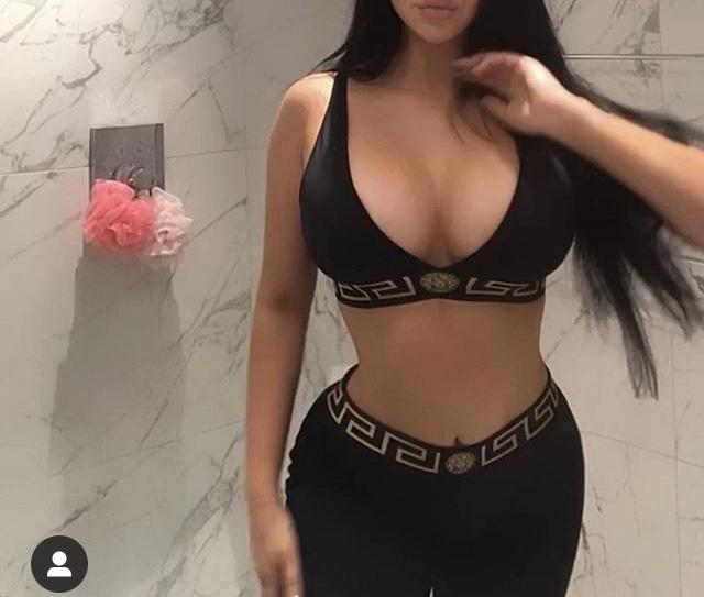 Bu büyüklükte göğüs sizce güzel mi?