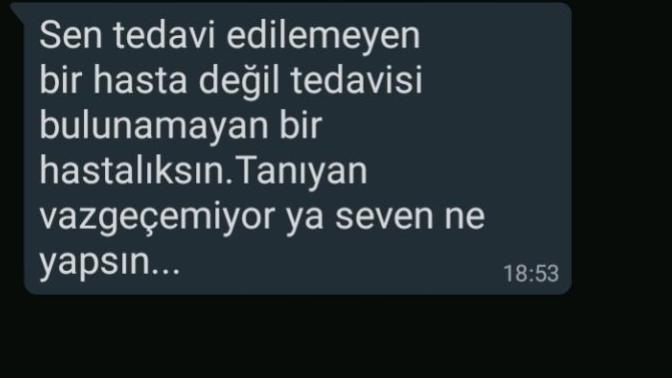 Çocuk bana böyle yazmış sizce ne cevap verim ve ne demek istedi ki?