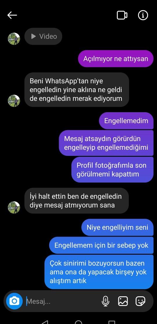 Mesaj atsam mı  ya da  onun atmasını mı beklesem sizce?