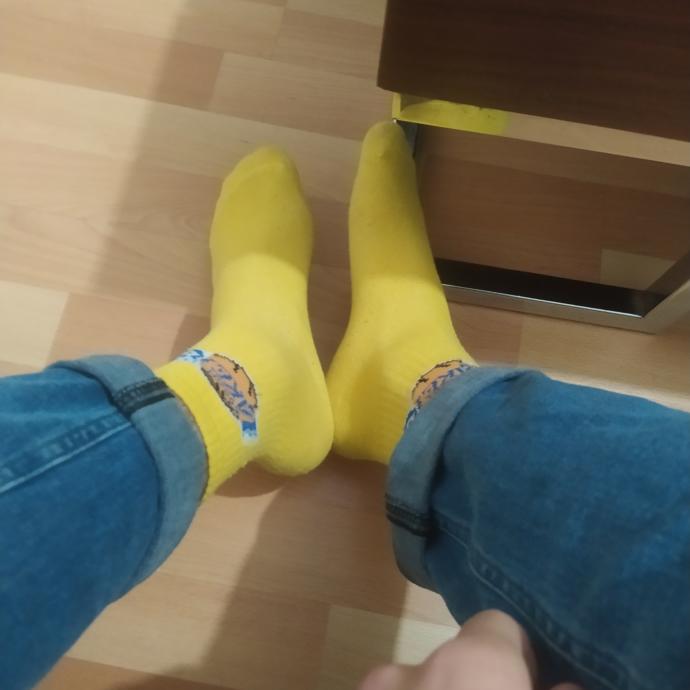 Renkli çorap giyenler?