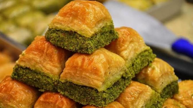 Tek oturuşta kaç dilim baklava yiyebilirsiniz?