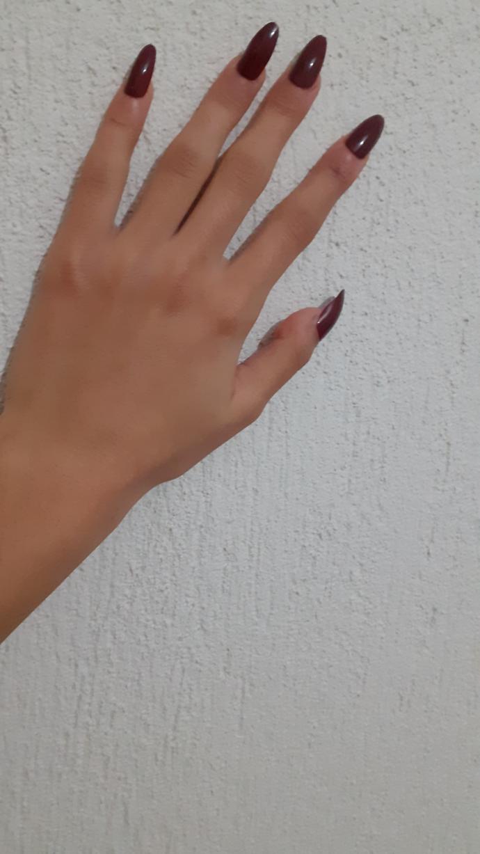 Elim çok mu cirkin , oyle diyen oldu daa😷?