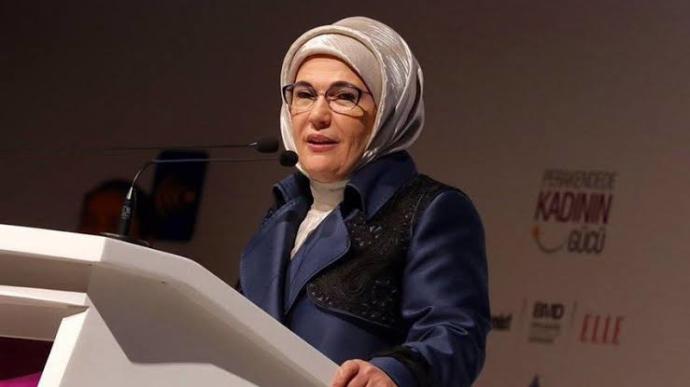 Erdoğandan yerli dizi sektörüne çağrı! Kötü olanı süslemekten vazgeçebiliriz sizce yerli dizi sektörünün problemleri nelerdir?