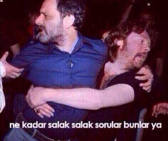 Saçları kıvırcık değil diye birini terk eder misin?